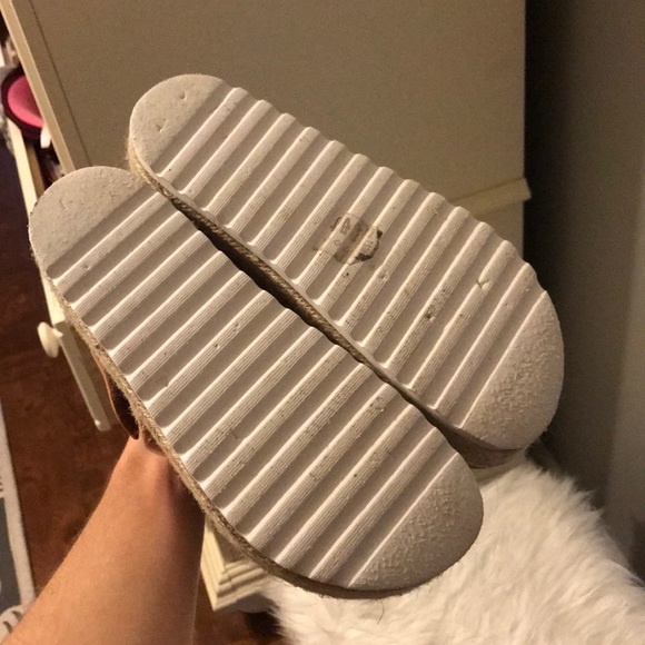 Dirty Laundry | Palms Platform Sandal - Picture 4 of 4